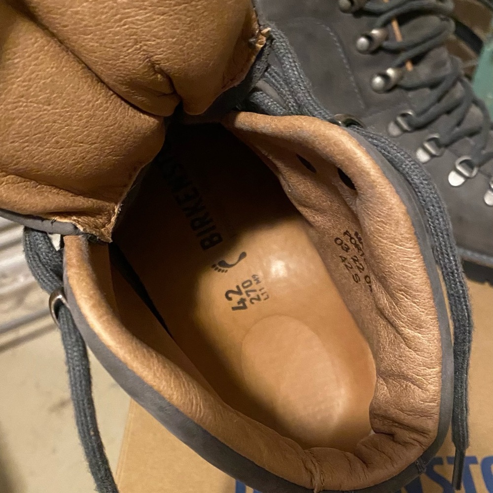 Birkenstock Boots size 42 - Picture 7 of 8